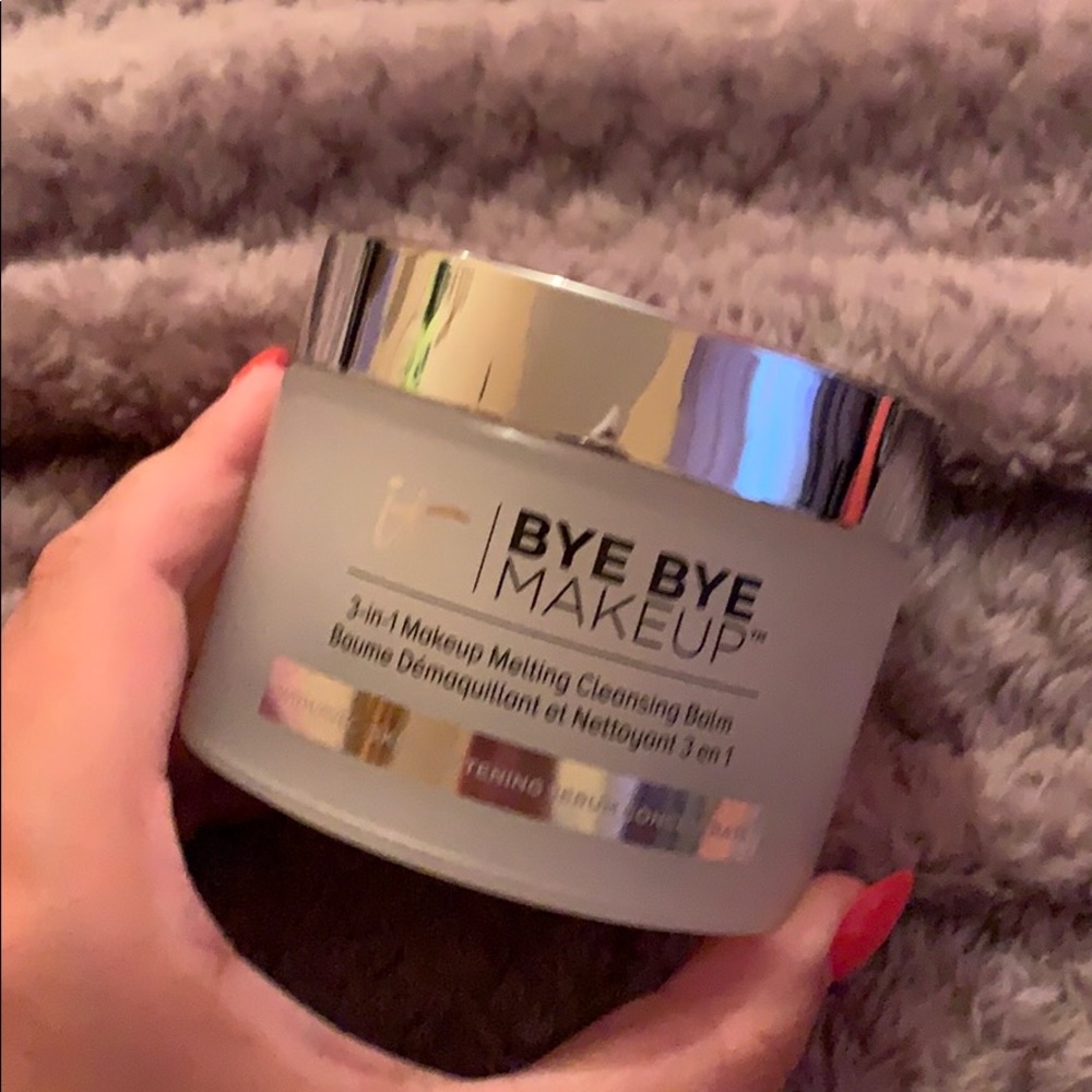 Bye bye make up balm it cosmetics